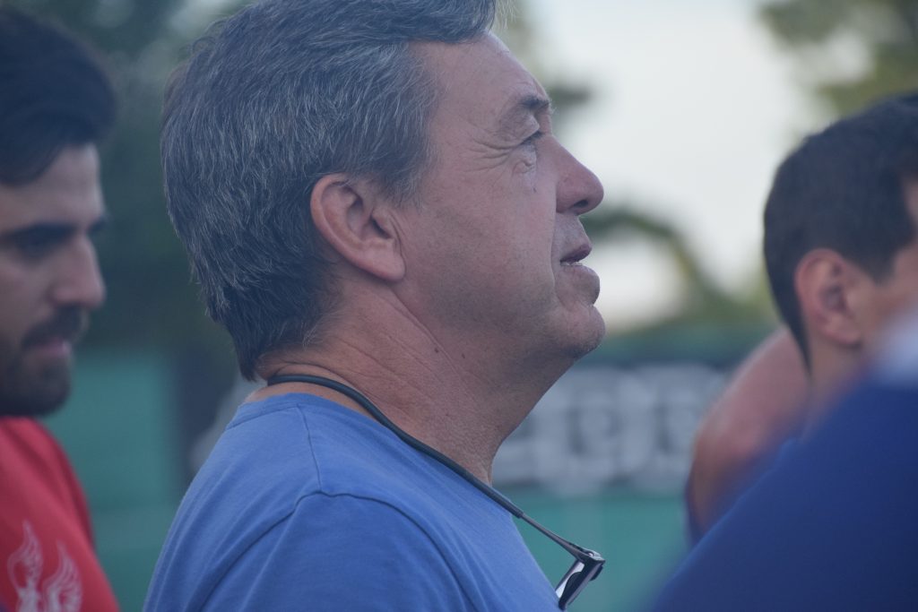 Carlos Bravo entrenador